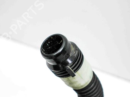 Pipe TESLA MODEL Y (5YJY) EV Performance All-wheel Drive | BP28823031M125 