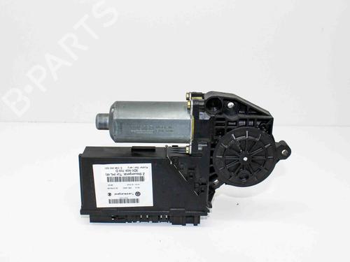 Vindusheismotor venstre bak VW PHAETON (3D1, 3D2, 3D3, 3D4, 3D6, 3D7, 3D8, 3D9) 3.2 V6 (241 hp) 20984588