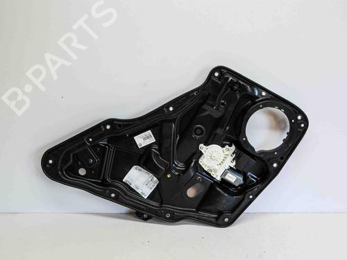 Alzavetro posteriore destra VW TIGUAN (5N_) 2.0 TDI 4motion (140 hp) 6501282