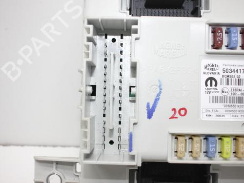 Fuse box ALFA ROMEO GIULIA (952_) 2.0 (952ACA25) | BP38194953E1 - Image 8