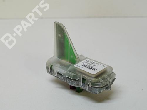 Used Antenna/Base MERCEDES-BENZ CLA Coupe (C117) CLA 250 (117.344) (211 hp) 10736030