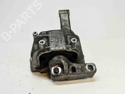 Used Engine mount VW TIGUAN (5N_) 2.0 TDI 4motion (140 hp) 6501344