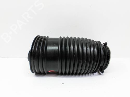 Used Left rear shock absorber MERCEDES-BENZ C-CLASS T-Model (S205) C 350 e (205.247) (211 hp) 18745121