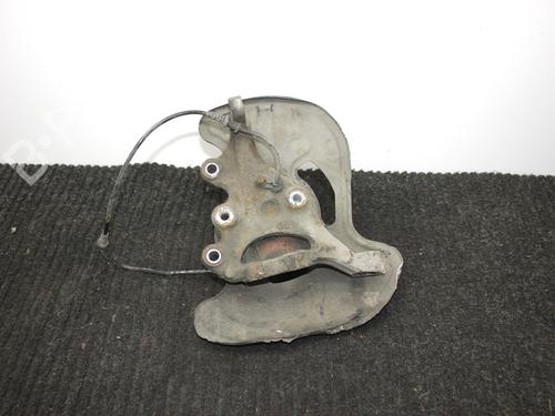 Used Left front steering knuckle Left front steering knuckle MERCEDES-BENZ C-CLASS Coupe (C204) C 220 CDI (204.302) (170 hp) 33971998 33971998