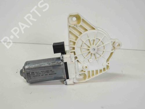 Used Right front window motor VW JETTA VII Saloon (BU3, BU4) 1.4 TSI (150 hp) 28820276