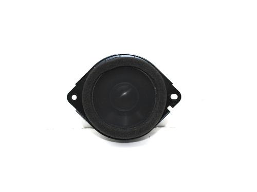 speaker-alfa-romeo-giulia-952_-2015-38171432 main image