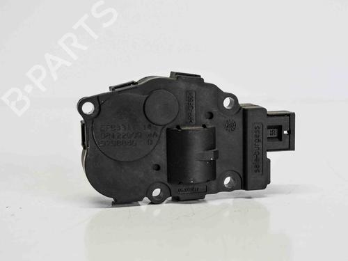 Used Electronic module BMW 1 (E87) 120 d (163 hp) 14686818