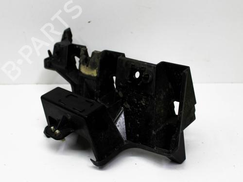 Rear bumper bracket FORD USA MUSTANG Coupe 3.7 V6 | BP28821481C159 