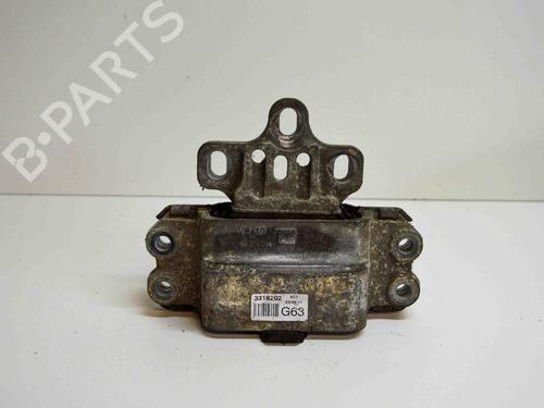 Used Engine mount VW PASSAT B7 Variant (365) 2.0 TDI (140 hp) 10620671