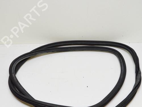 Used Rubber door seal AUDI Q5 (8RB) 3.2 FSI quattro (270 hp) 14678409