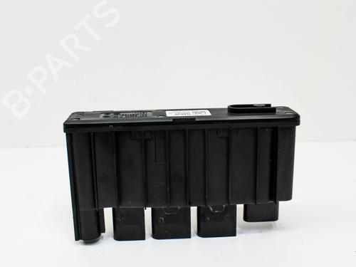 Elektronisk modul BMW X2 (F39) sDrive 20 i (192 hp) 28820658