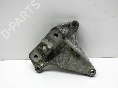 Used Support SEAT ATECA (KH7, KHP) 1.5 TSI (150 hp) 28822665