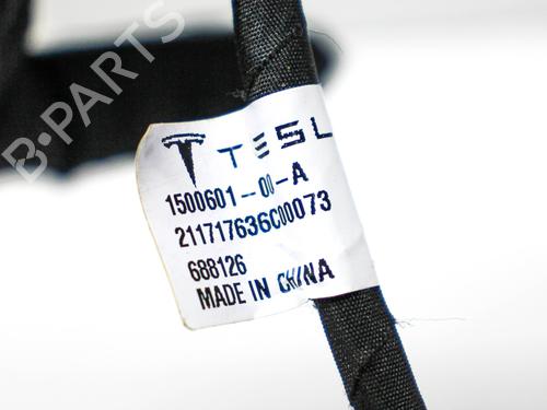 Tailgate lift support TESLA MODEL Y (5YJY) EV Performance All-wheel Drive | BP28823066C138 