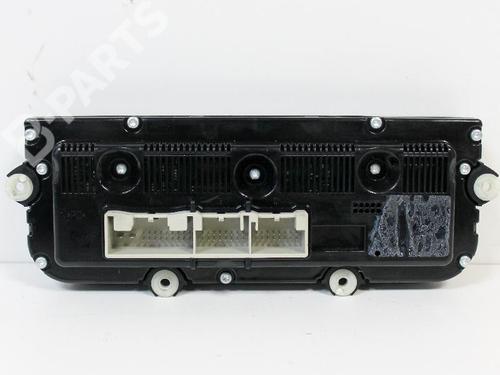 Used Climate control SKODA OCTAVIA II (1Z3) 1.6 (102 hp) 7742191