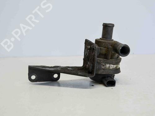 Used Auxiliary water pump VW TOUAREG (7LA, 7L6, 7L7) 2.5 R5 TDI (163 hp) 14685682