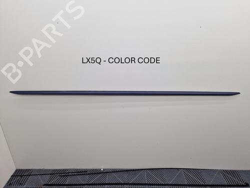 Used Right sideskirt Right sideskirt AUDI A4 B9 (8W2, 8WC) 2.0 TFSI (252 hp) 33250285 33250285