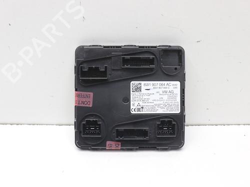 Used Control unit Control unit AUDI A4 B9 (8W2, 8WC) 2.0 TFSI quattro (252 hp) 40486578 40486578