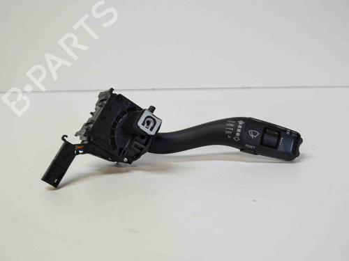Used Steering column stalk AUDI A3 Sportback (8PA) 1.6 TDI (105 hp) 8851032