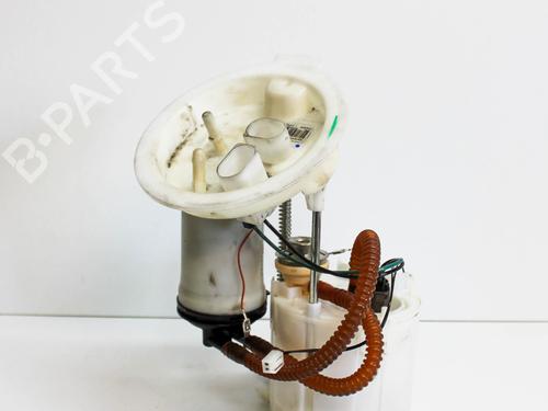 Used Fuel pump BMW 4 Gran Coupe (F36) 428 i (245 hp) 13247183