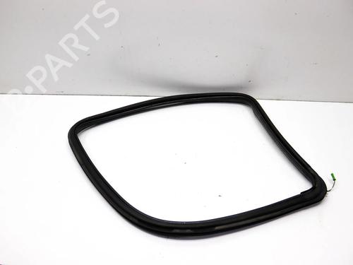 rubber-door-seal-mercedes-benz-gl-class-x164-2006-2007-2008-2009-2010-2011-2012-31998380 main image