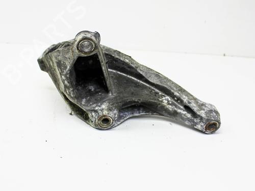 Support AUDI Q5 (8RB) 2.0 TDI quattro | BP17229089C155 