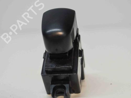 Used Left rear window switch NISSAN JUKE (F15) 1.5 dCi (110 hp) 6482592