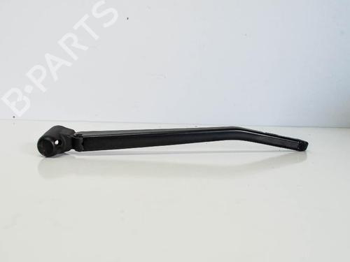 Used Rear windshield wiper arm BMW 1 (E87) 120 d (163 hp) 14686841