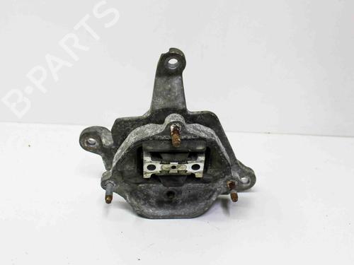 Used Gearbox mount AUDI Q5 (8RB) 3.2 FSI quattro (270 hp) 17229075