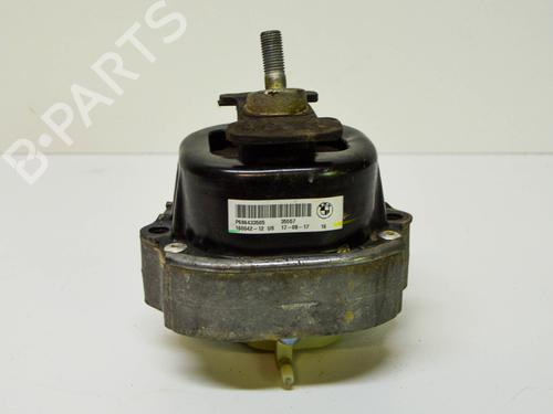 Used Engine mount BMW X5 (F15, F85) xDrive 40e (279 hp) 28820490