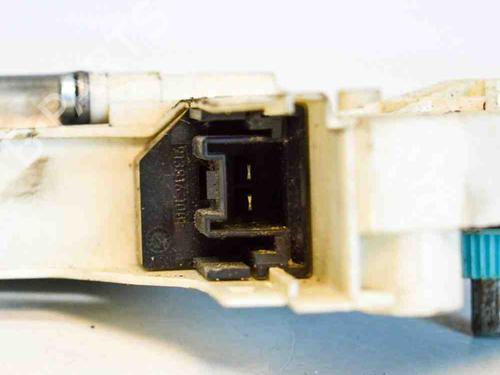 Rudehejsemotor bagstkærm venstre AUDI A4 B8 (8K2) 2.0 TDI (143 hp) 7915239