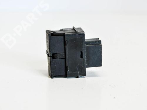 Switch AUDI A4 B7 Avant (8ED) 1.8 T quattro | BP7915092I30 