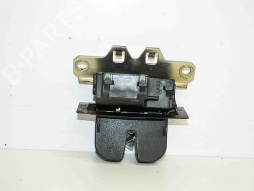 Used Tailgate lock OPEL INSIGNIA A (G09) 1.8 (68) (140 hp) 8849712