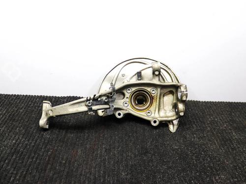 Used Left front steering knuckle AUDI A4 B9 (8W2, 8WC) 2.0 TFSI (252 hp) 32433510