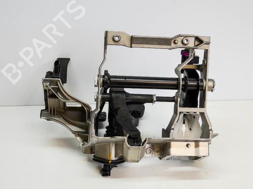 Clutch pedal AUDI A4 B8 (8K2) 2.0 TDI | BP14688930I13 