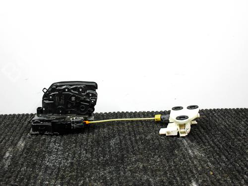 Used Rear right lock BMW X5 (F15, F85) xDrive 50 i (449 hp) 26513312