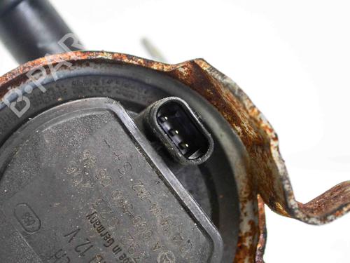 Used Auxiliary water pump MERCEDES-BENZ CLA Coupe (C117) CLA 220 CDI / d (117.303) (170 hp) 14690264