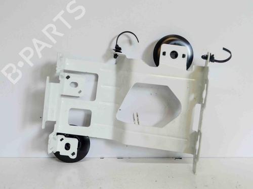 BP10300885O1 main image