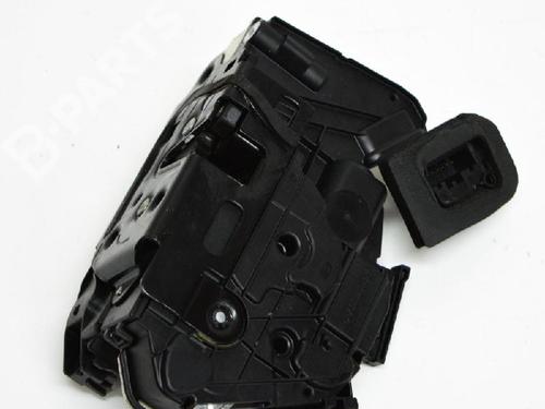 Used Front left lock VW GOLF VI (5K1) 1.4 TSI (122 hp) 6487137