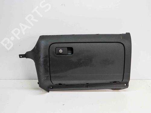 Used Glove box VW GOLF V Variant (1K5) 1.9 TDI (105 hp) 6495451