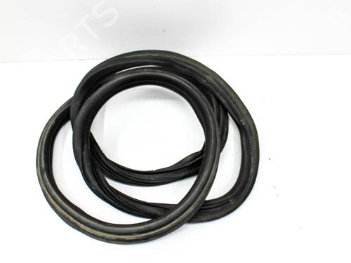 Rubber door seal CHEVROLET CAMARO 3.6 | BP28822001C142 