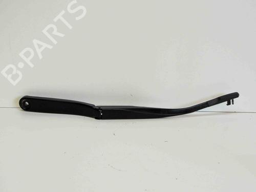Used Front windshield wiper arm BMW 5 (F10) 535 i (306 hp) 14676390