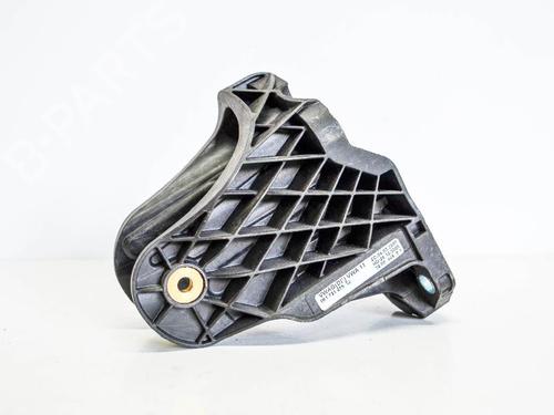 Used Clutch pedal VW GOLF V (1K1) 1.9 TDI (105 hp) 14687362