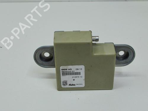 Used Electronic module BMW 5 Gran Turismo (F07) 535 i (306 hp) 13933543