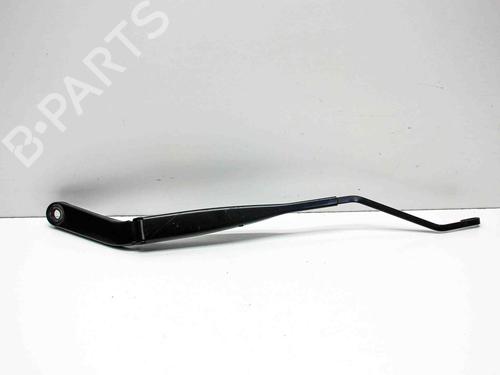 Used Front windshield wiper arm HONDA CIVIC X Hatchback (FC_, FK_) 2.0 (160 hp) 28822580