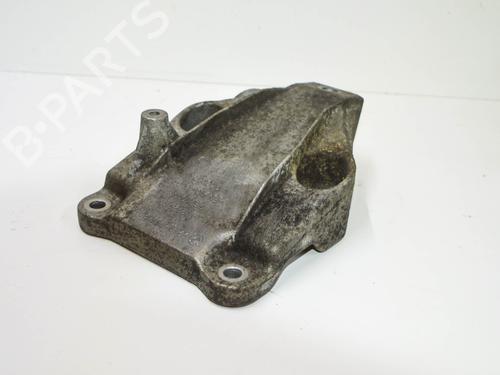 Support BMW 5 Touring (F11) 530 d | BP15913468C155 