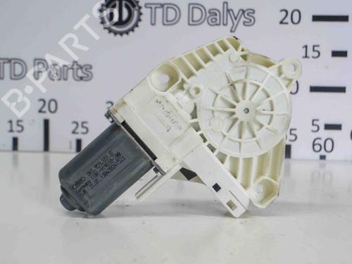 Used Left front window motor AUDI A6 C7 (4G2, 4GC) 2.0 TDI (177 hp) 7094369