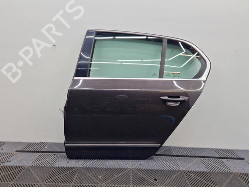 Dør venstre bagtil Dør venstre bagtil SKODA SUPERB II (3T4) 2.0 TDI (140 hp) 34161541 34161541