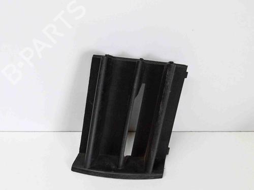 Grelha SKODA OCTAVIA II (1Z3) 1.8 TSI (160 hp) 14686317