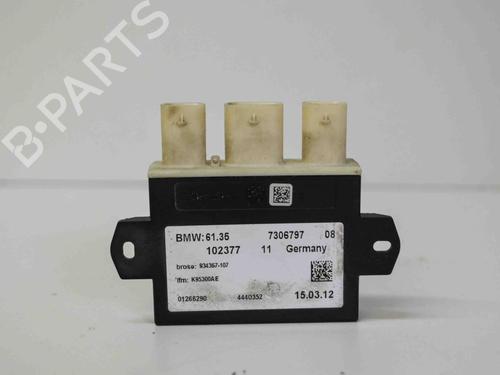Used Electronic module BMW 5 (F10) 535 i (306 hp) 8851091