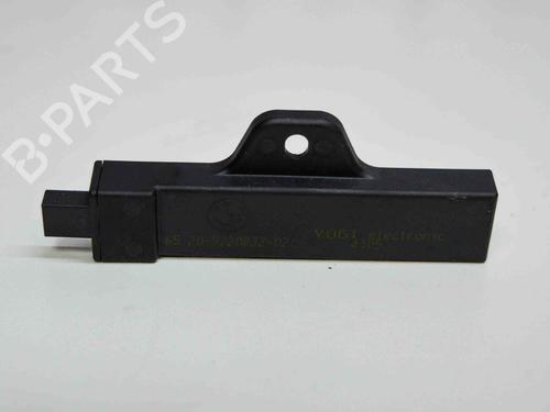 Used Electronic module BMW 5 Touring (F11) 520 d (184 hp) 8849237